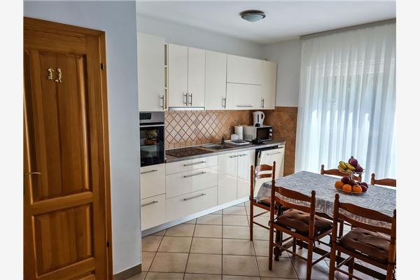 Apartment A1, for 8 persons