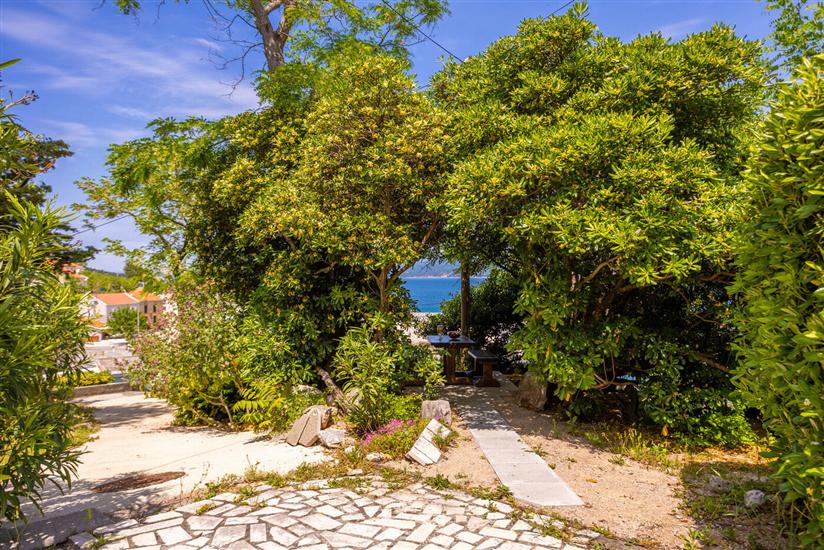 Apartment A1, for 7 persons