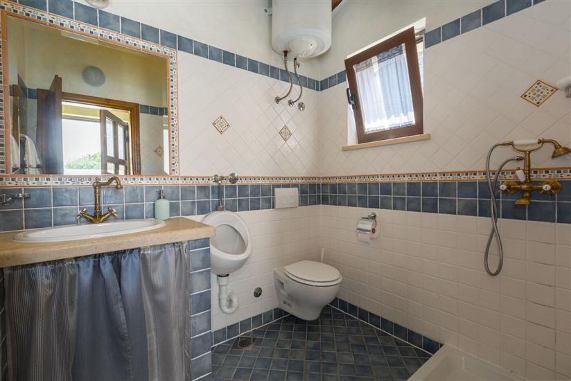 House K1, for 12 persons