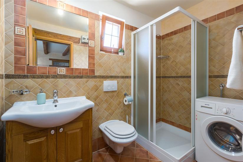 House K1, for 12 persons