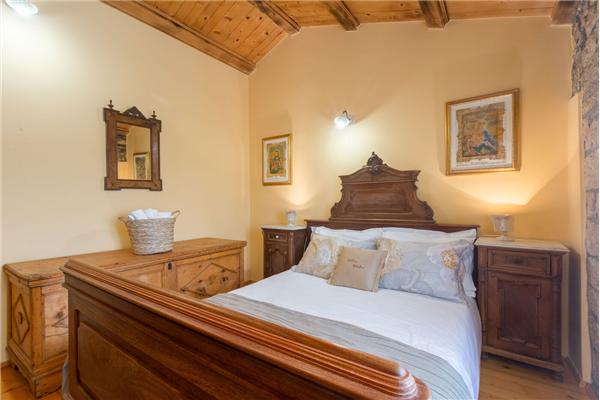 House K1, for 12 persons