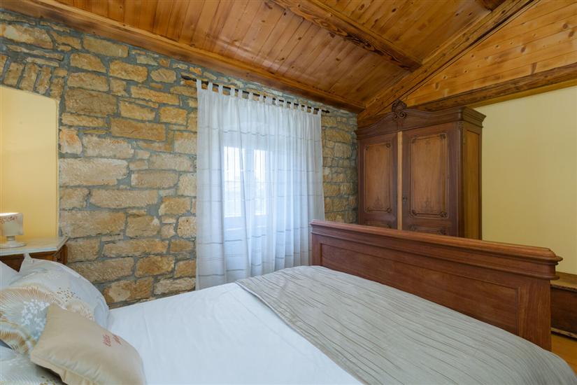 House K1, for 12 persons