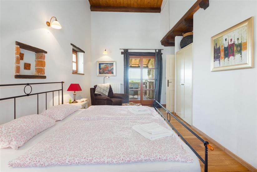 House K1, for 8 persons