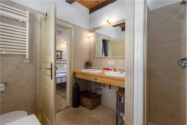 House K1, for 8 persons