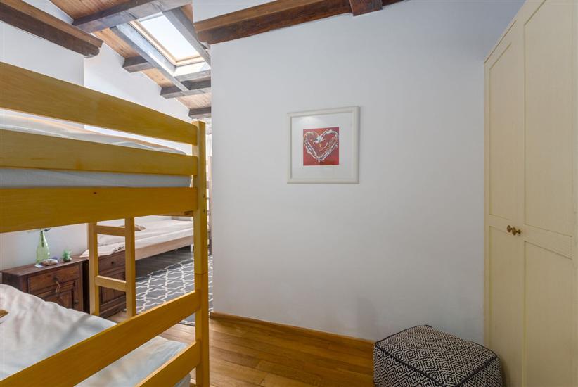 House K1, for 8 persons