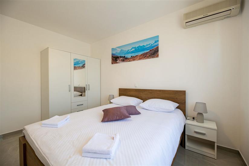 Apartman A2, za 8 osoba/e