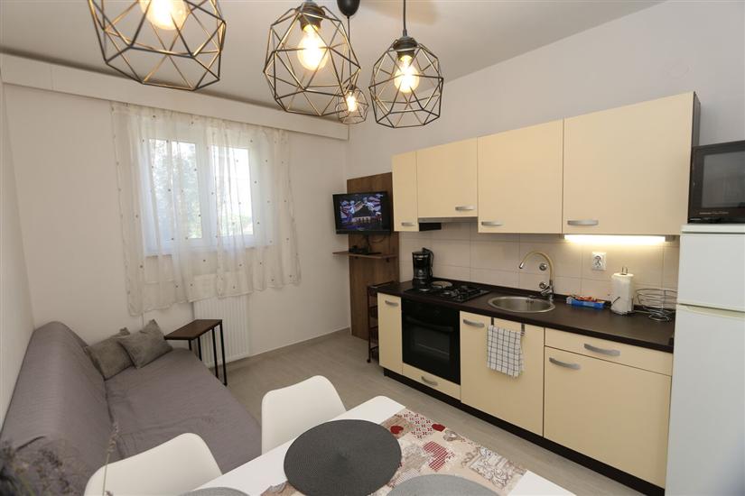 Apartment A1, for 5 persons