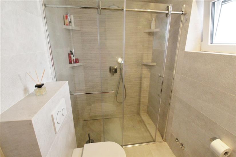 Hiša K1, na 4 osebe