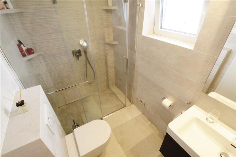 Hiša K1, na 4 osebe