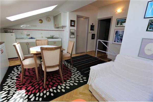 Apartman A1, na 8 osebe