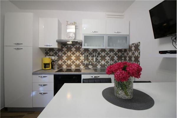 Apartment A1, for 5 persons