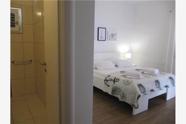 Room S5, for 2 persons