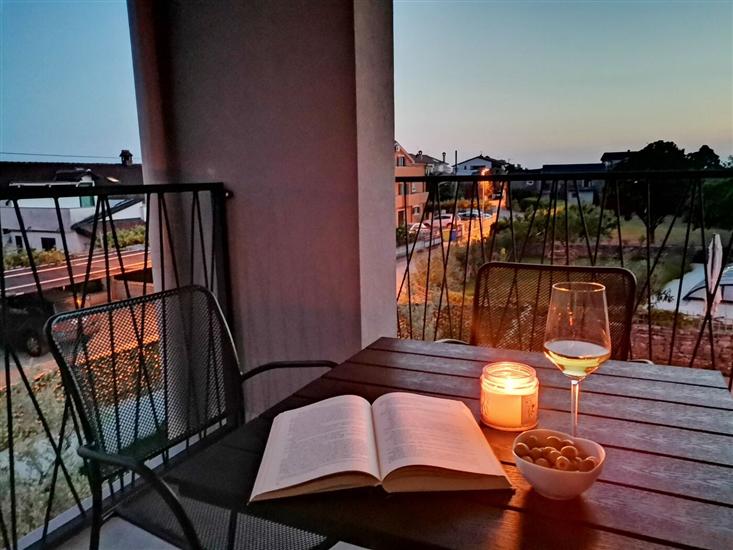 Apartments La mar Zambratija