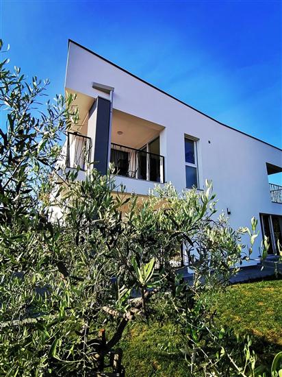 Apartments La mar Zambratija