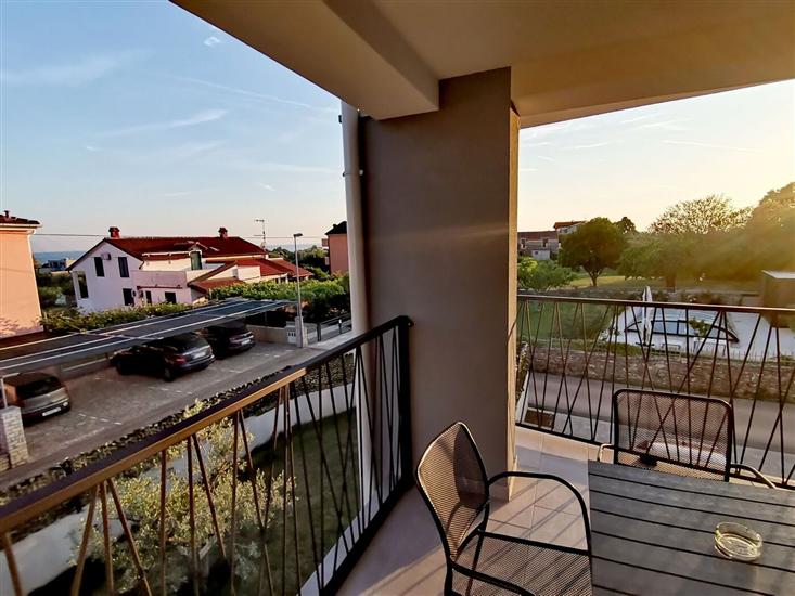 Apartments La mar Zambratija