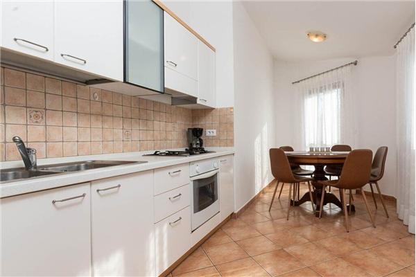 Apartment A3, for 5 persons