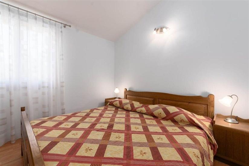 Apartment A3, for 5 persons
