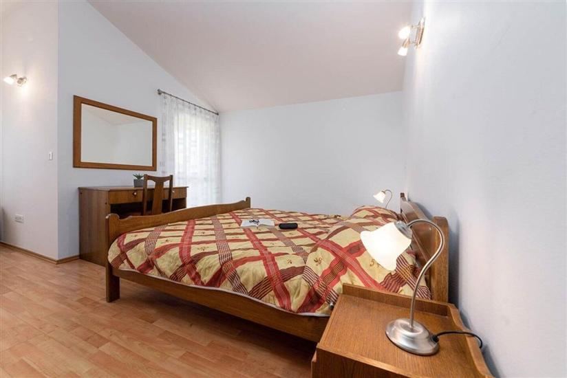 Apartment A3, for 5 persons