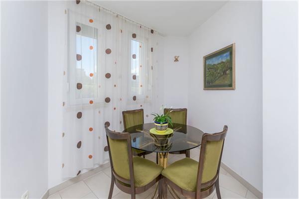 Apartment A1, for 3 persons