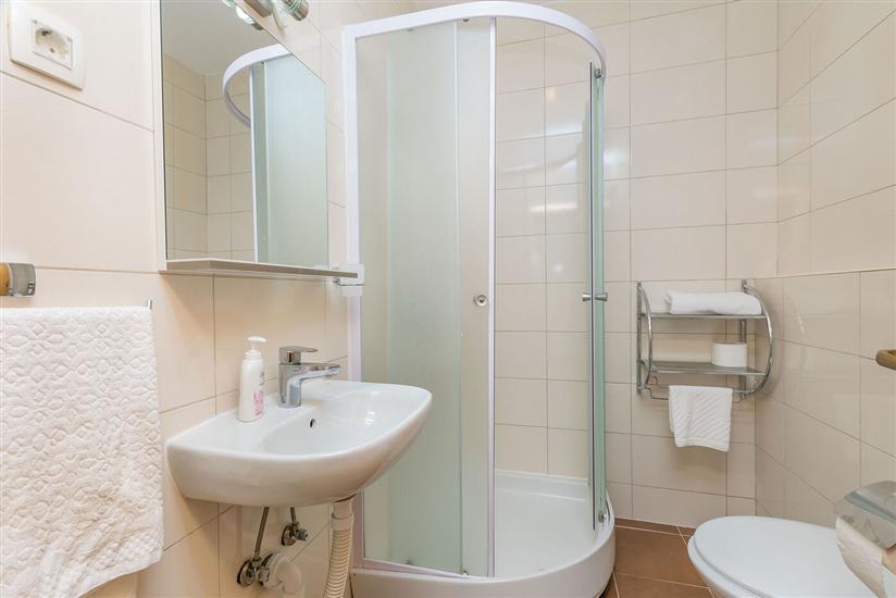 Apartment A2, for 3 persons