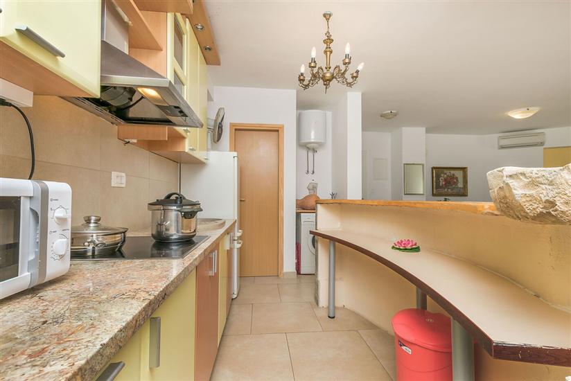 Apartment A2, for 3 persons