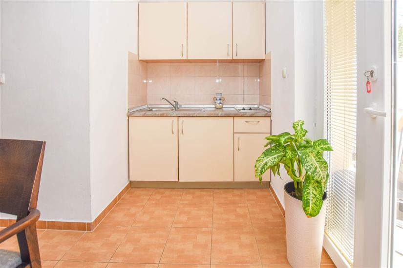 Apartment A2, for 5 persons