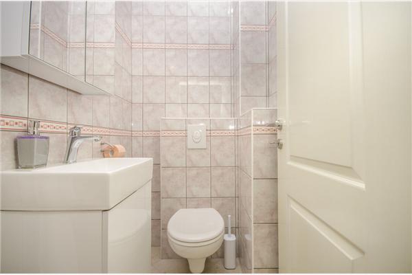 Apartment A5, for 6 persons