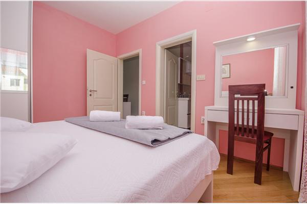 Apartment A5, for 6 persons