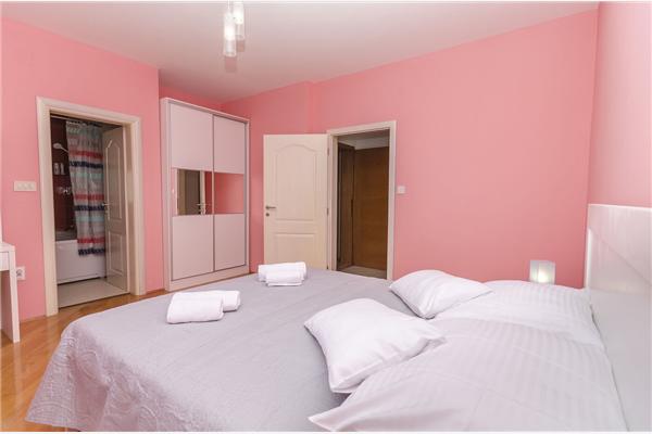 Apartment A6, for 4 persons