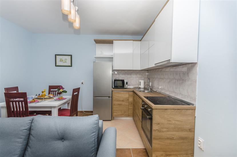 Apartment A6, for 4 persons