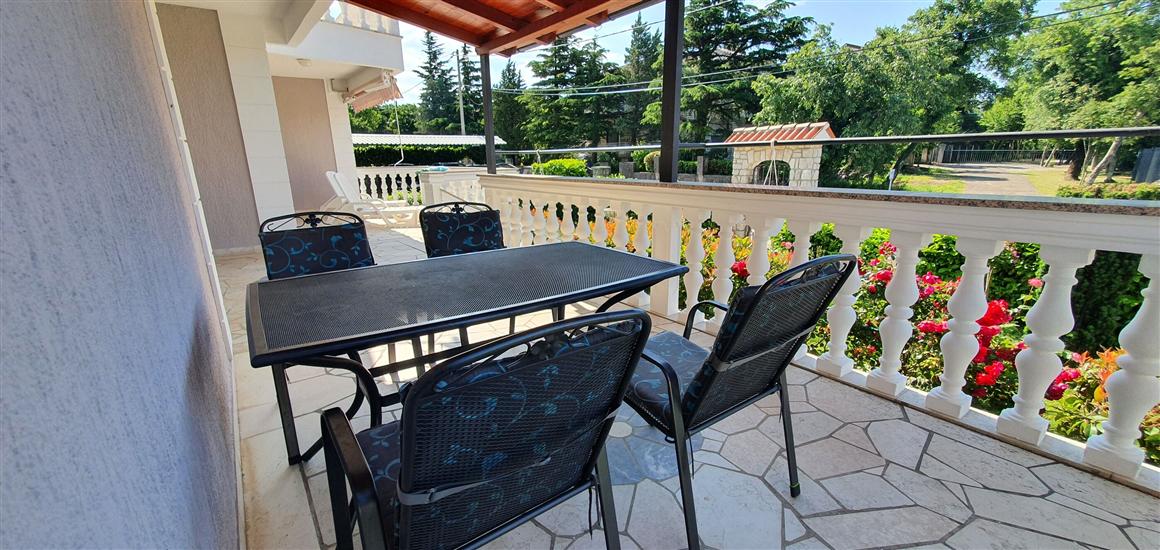 Apartment A1, for 4 persons