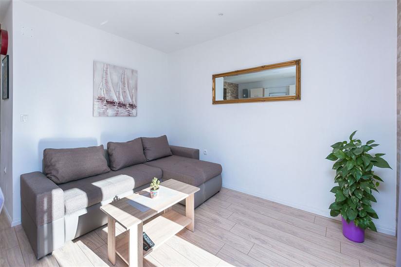 Apartment A1, for 6 persons