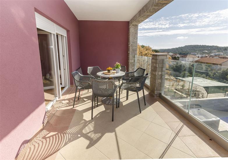 Apartment A3, for 6 persons