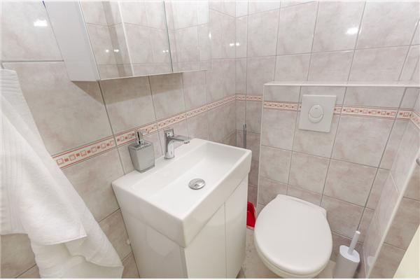 Apartment A1, for 6 persons