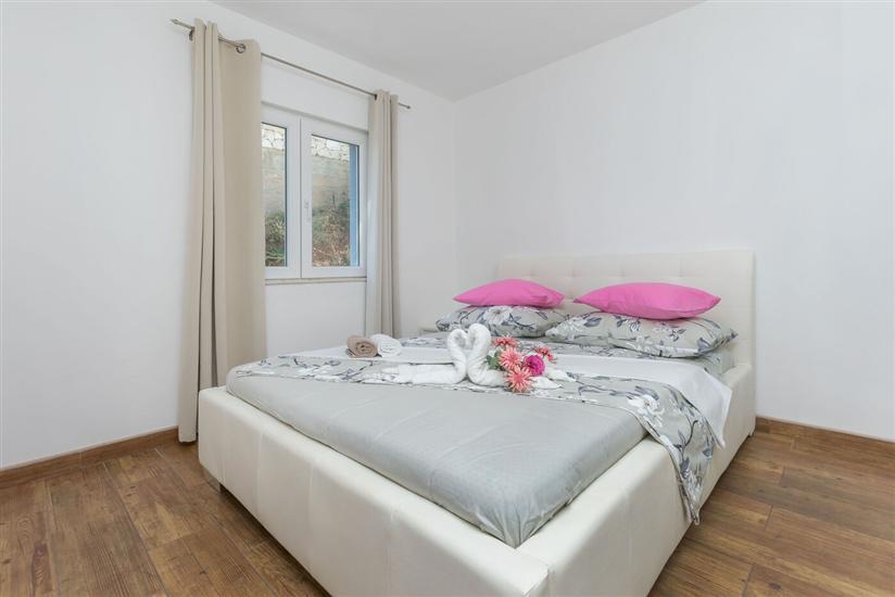 Apartment A6, for 4 persons