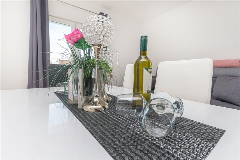 Apartment A6, for 4 persons