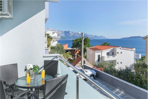 Apartment A6, for 4 persons