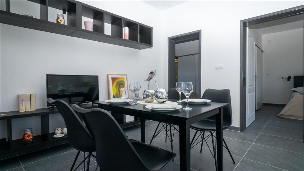 Apartment A2, for 4 persons