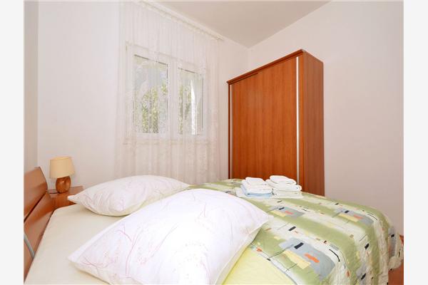 Apartment A1, for 6 persons