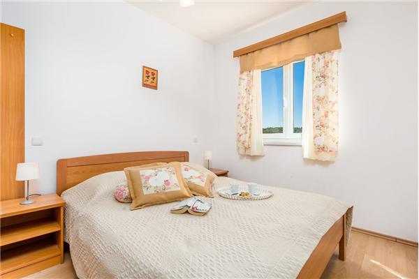 Apartment A4, for 4 persons