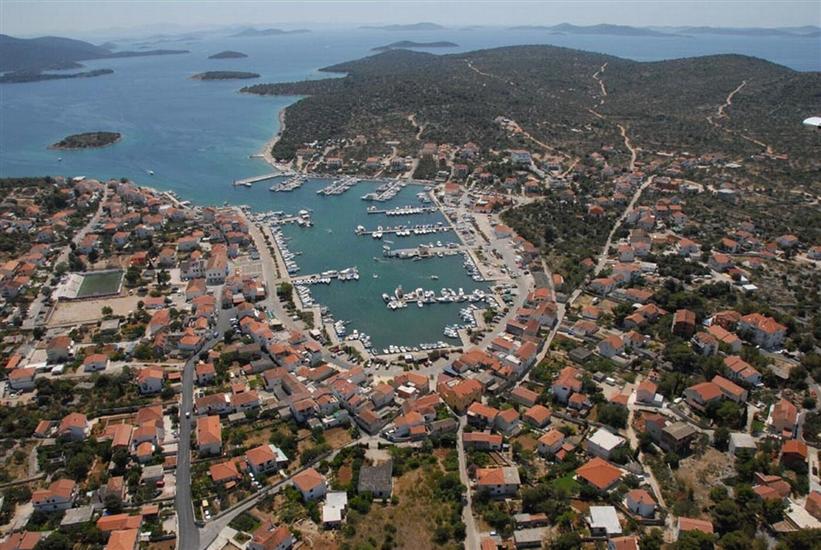 Apartments Villa AS Jezera