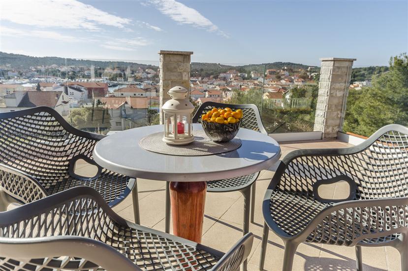 Apartment A6, for 4 persons