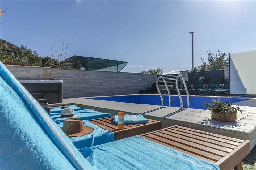 Apartments Villa AS Jezera