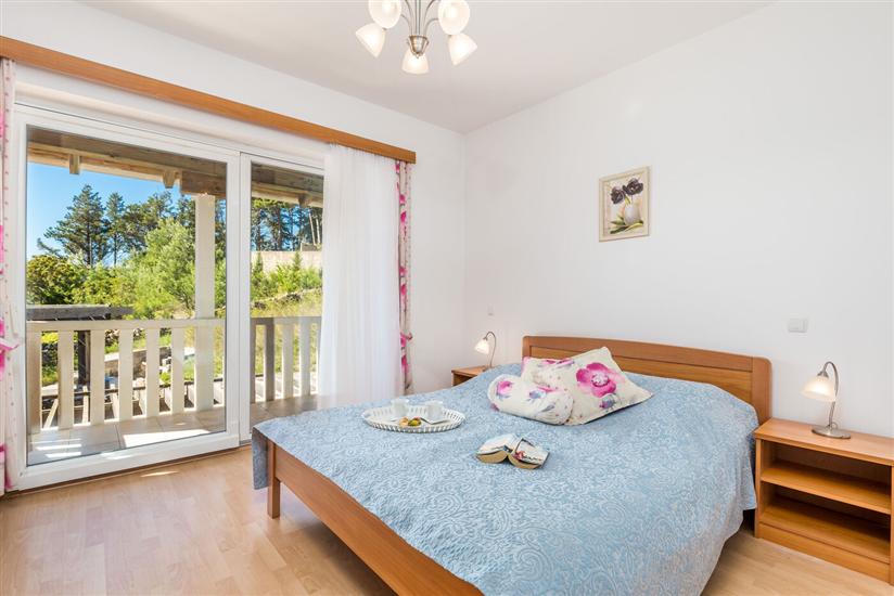 Apartment A3, for 6 persons