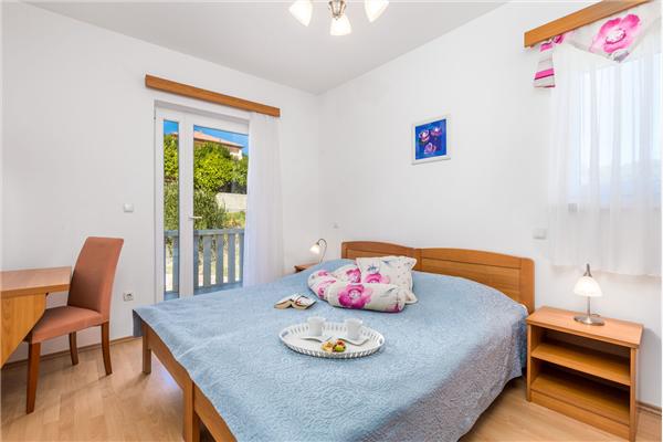 Apartment A3, for 6 persons