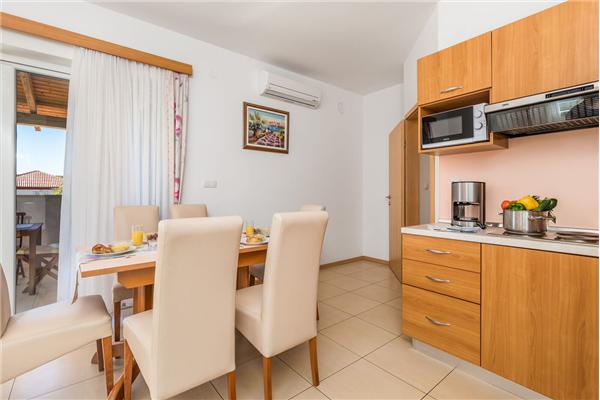 Apartment A3, for 6 persons