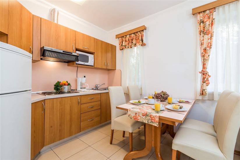 Apartment A4, for 4 persons