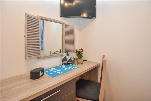 Apartment A1, for 5 persons