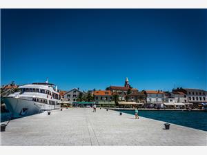 Ház Turquoise Biograd, Méret 80,00 m2, Központtól való távolság 700 m