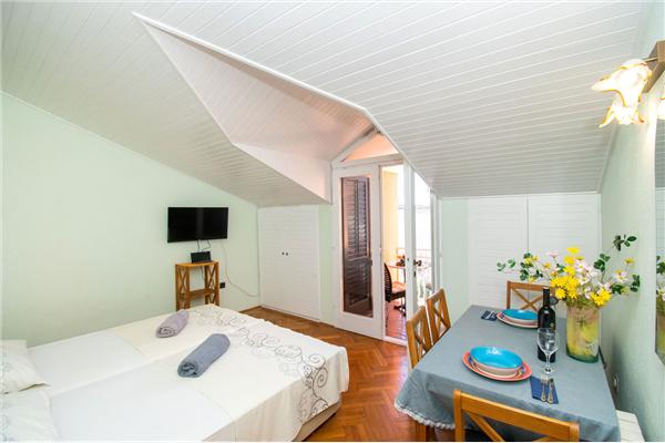 Apartment A2, for 4 persons